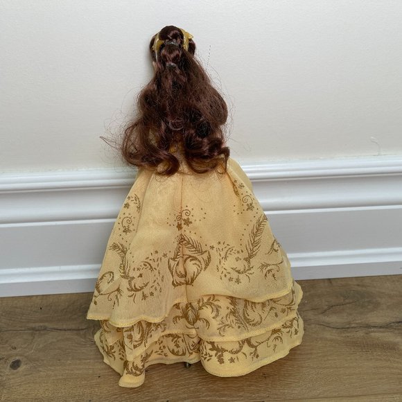 Disney Princess Belles Enchanting Ball Gown Doll - Picture 5 of 6